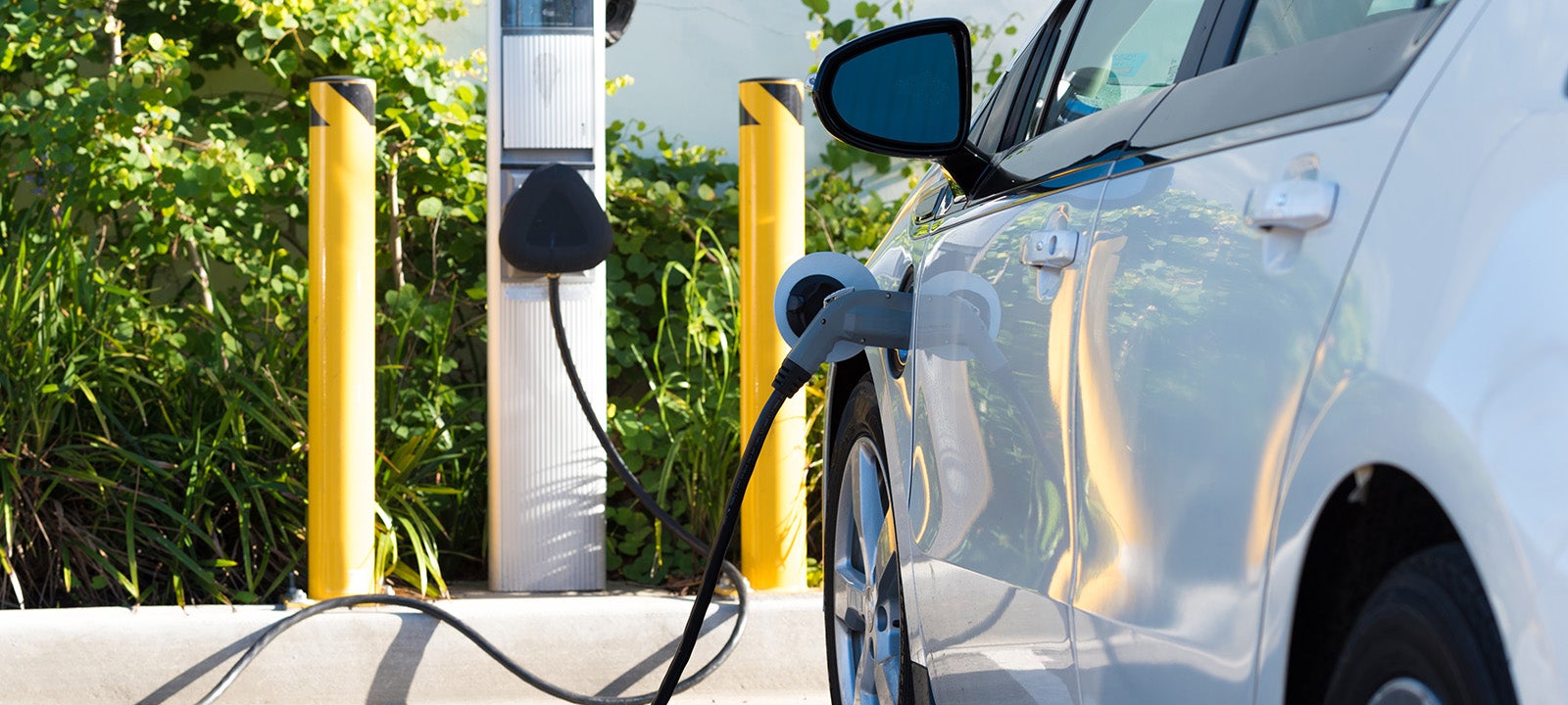 image-header-electric-car.jpg