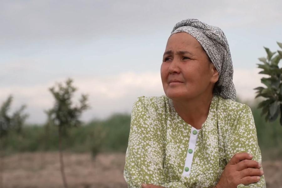 Female beneficiary from the Climate Adaptation and Mitigation Program for the Aral Sea Basin