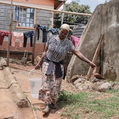 How do you create value from waste? Sistema.bio, a biodigester company supported by GCF's investment in the KawiSafi Ventures Fund, is helping farmers convert farm waste into clean energy. Credit:  GCF / Andy Ball